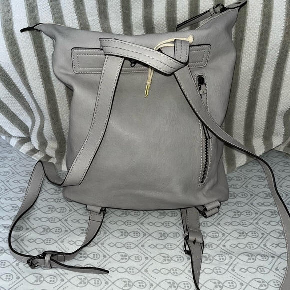 Beautiful Jessica Simpson Backpack and matching wallet. - Picture 3 of 7